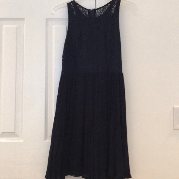 Altar’d state navy lace dress! - Picture 1 of 5